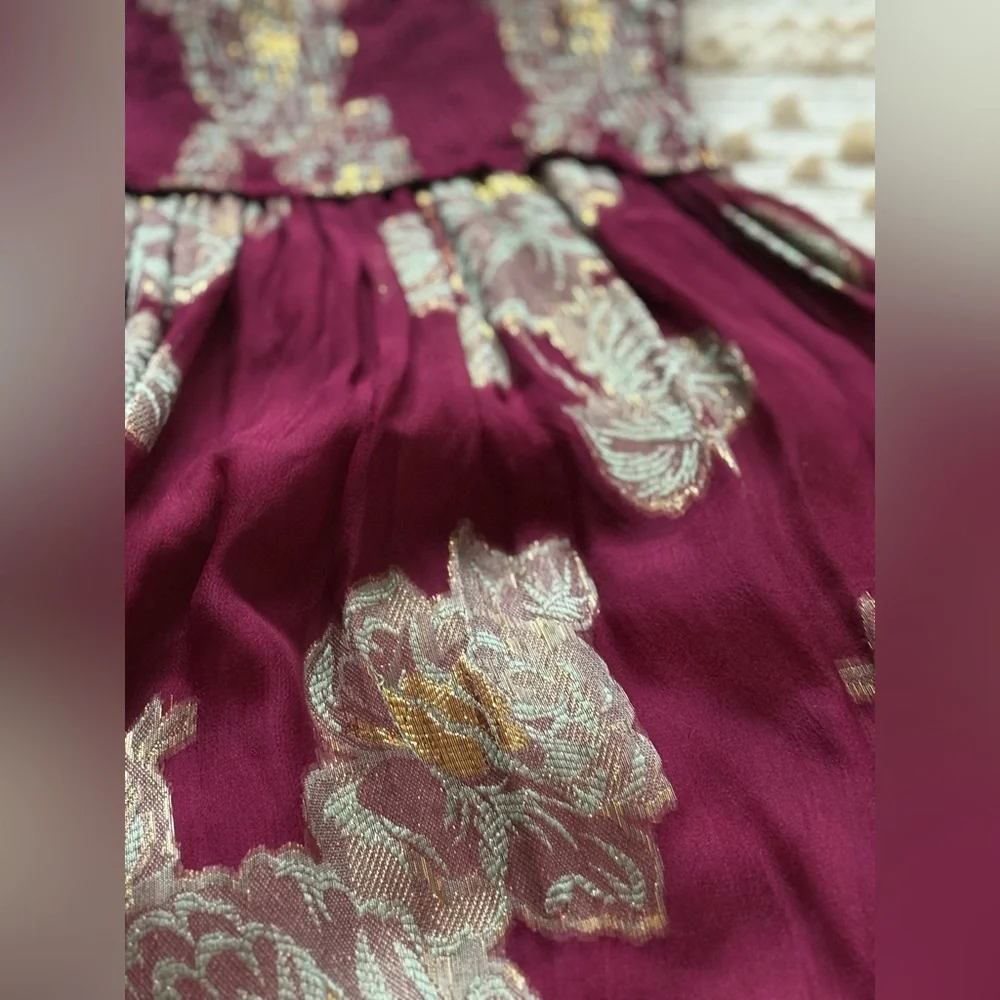 Hemant & Nandita floral shimmer dress size S - Picture 7 of 16